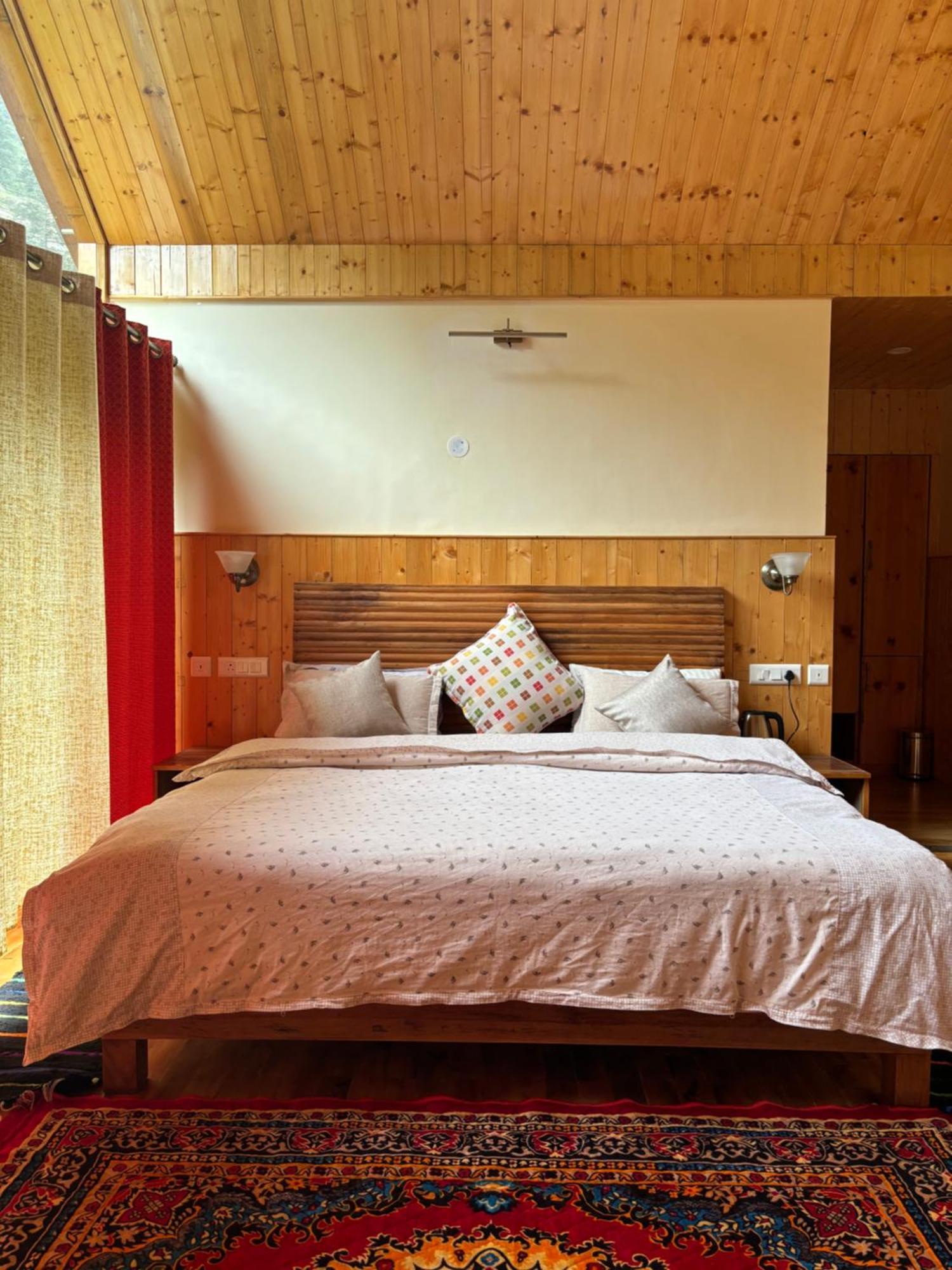 Toshim Homestay Sangla ภายนอก รูปภาพ