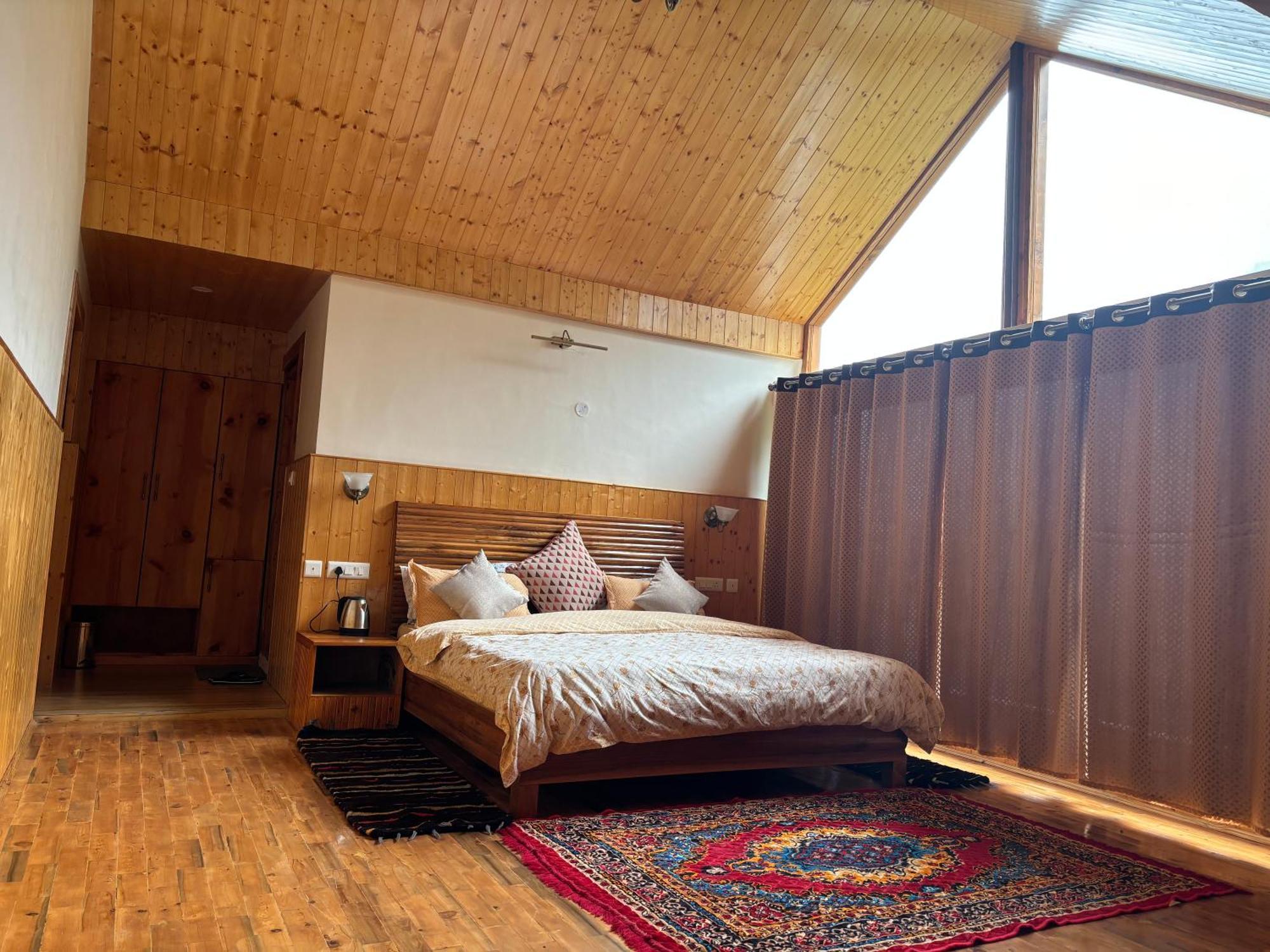 Toshim Homestay Sangla ภายนอก รูปภาพ